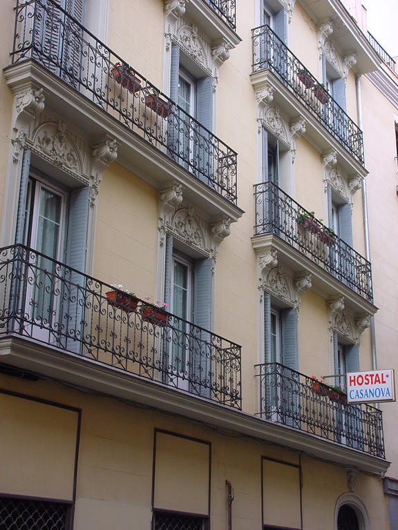 Hostal Casanova Madrid Esterno foto